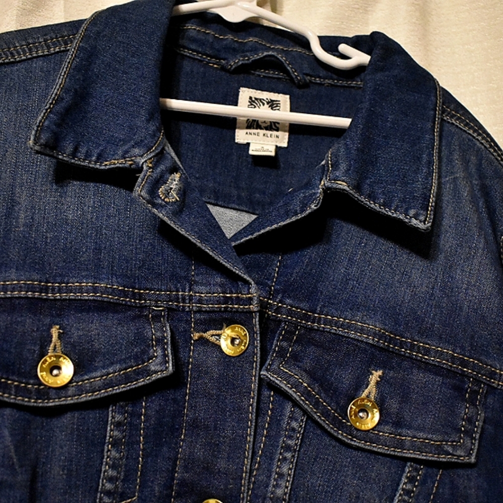 Dark Denim Anne Klein Jacket w/ gold buttons - Small - Picture 5 of 6